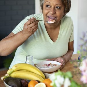 front-view-senior-woman-eating_optimized_2000